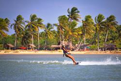 Sri Lanka - Kalpitiya Windsurf and Kitesurf Holidays.